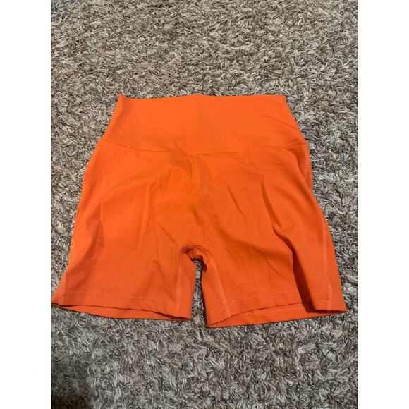 PCHEE BUM Scrunch Pocket Shorts M - Picture 1 of 2